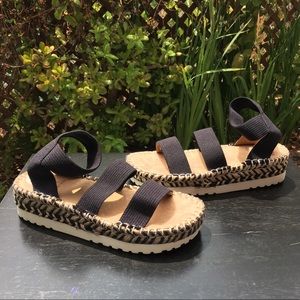 Adorable White Mountain Wedge Sandals